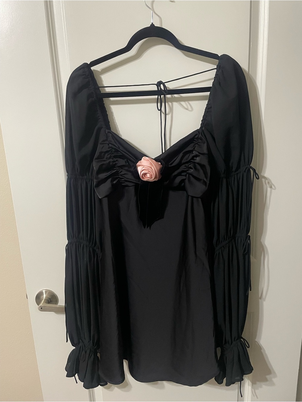 NWT For Love & Lemons Jillian Mini Dress Black Pink Rosette L $239 - Picture 2 of 10